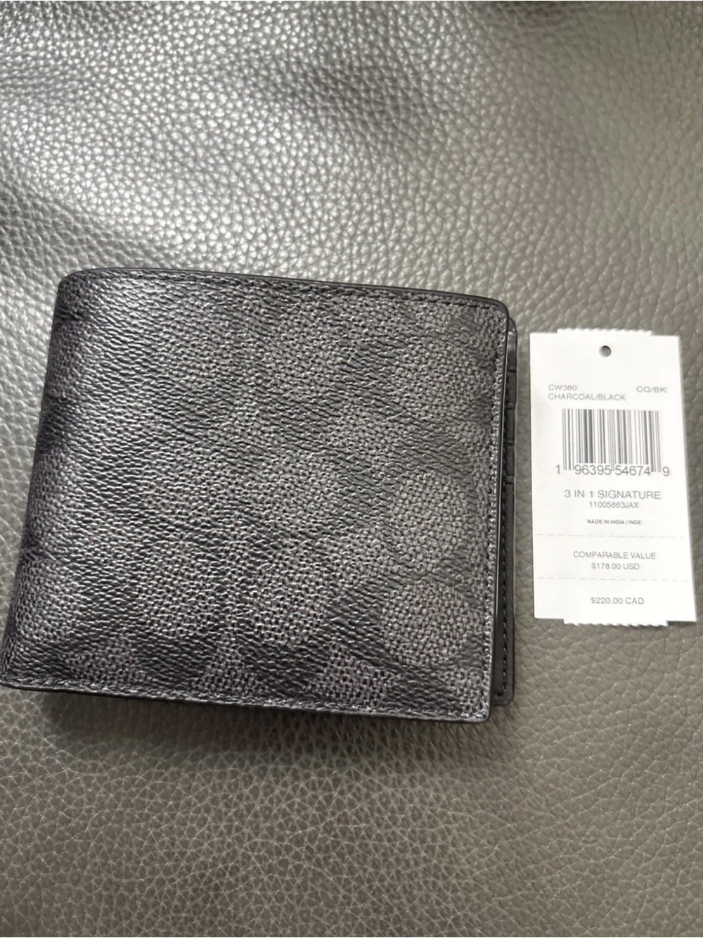 Coach Men's Signature Pebbled Leather Wallet in Charcoal Black